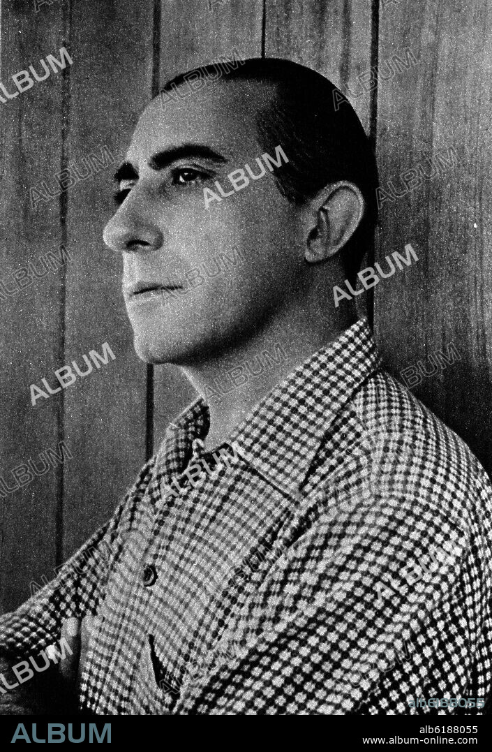 SEGUNDO SERRANO PONCELA, ESCRITOR Y PERIODISTA ESPAÑOL.