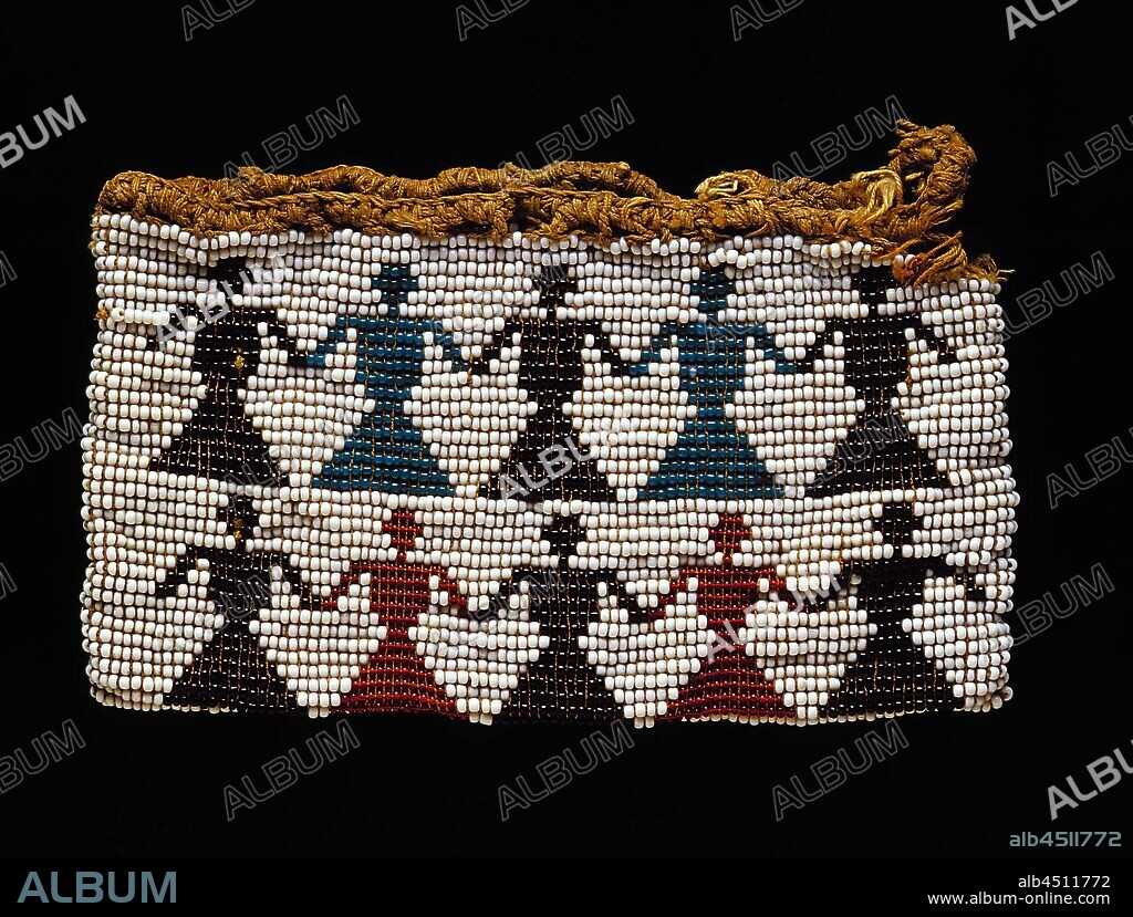 Ottawa, Native American, Beaded Bag, ca. 1870, glass beads, plant fiber (possibly nettle), cotton thread, Overall: 3 × 5 inches (7.6 × 12.7 cm).