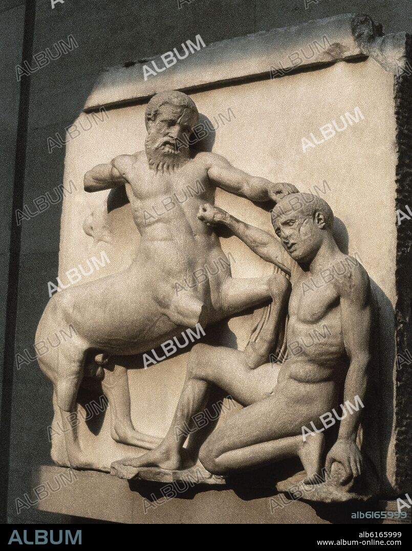 PHIDIAS. METOPA-GRIEGO Y CENTAURO-RELIEVE PROCD PARTENON.