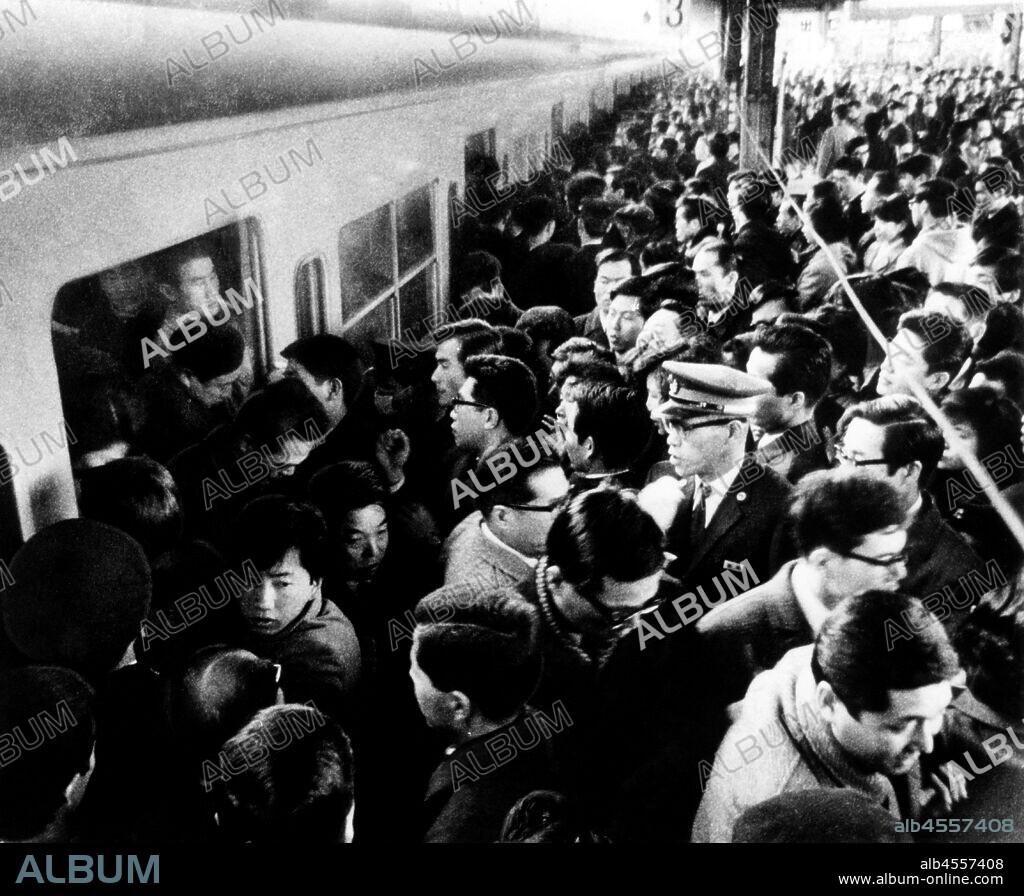 Tokyo, rush hour at Shinjuku Station, 1950-60.