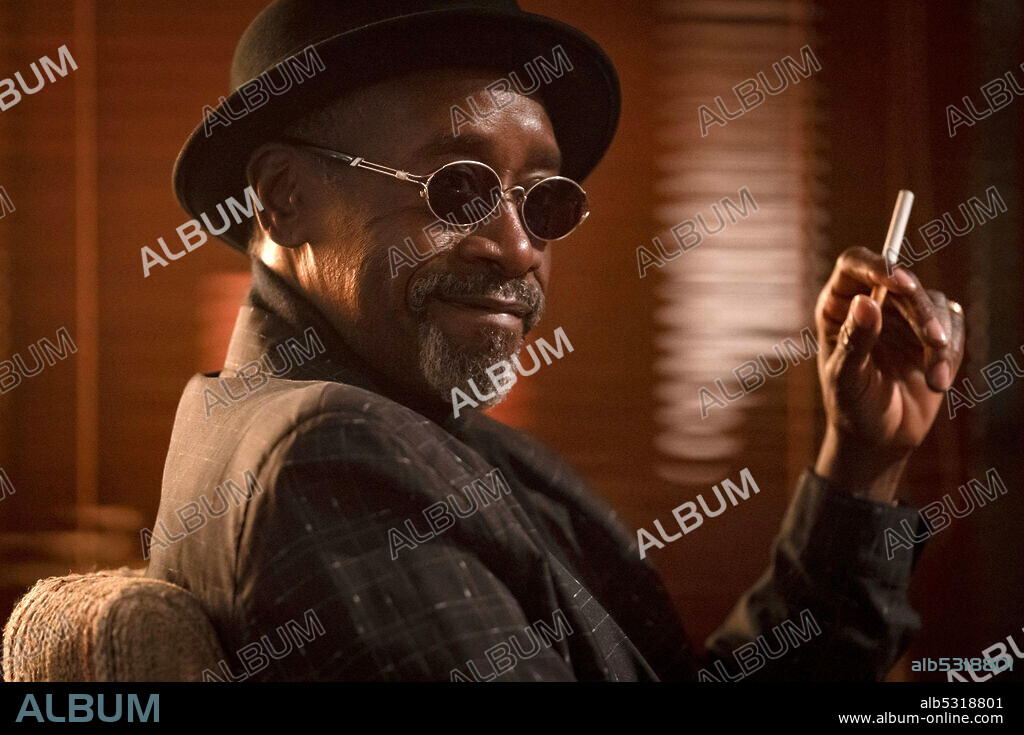 DON CHEADLE in BLACK MONDAY, 2019, unter der Regie von PAYMAN BENZ und TIFFANY JOHNSON. Copyright Sony Pictures Television.