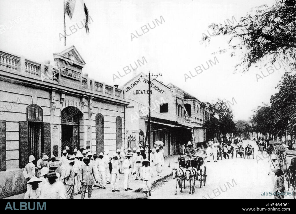 The Old Quarter, near Hoan Kiem Lake, consisted of only about 36 streets at the beginning of the 20th century. Each street then had merchants and households specialized in a particular trade, such as silk traders, jewellery, silversmiths, etc. Most street names in Hanoi's Old Quarter begin 'Hang', meaning 'shop' or 'merchant'. The names still stand to this day and the area is popular for trade and merchandise as well as nightlife.