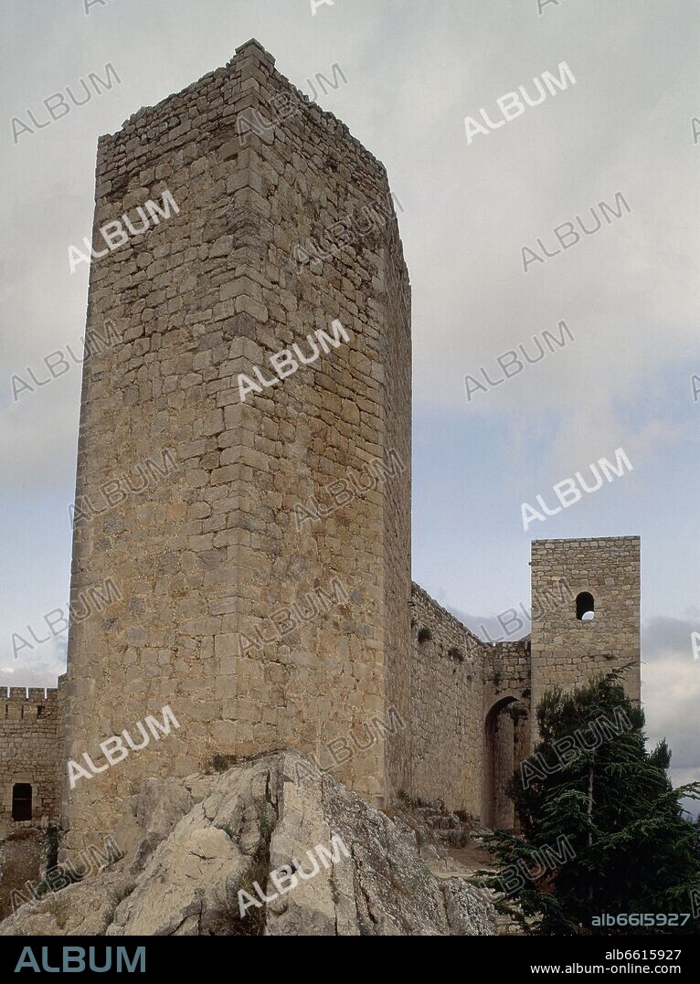 CASTILLO DE SANTA CATALINA - CASTILLO DEL SIGLO XIII REFORMADO EN EL SIGLO XV.