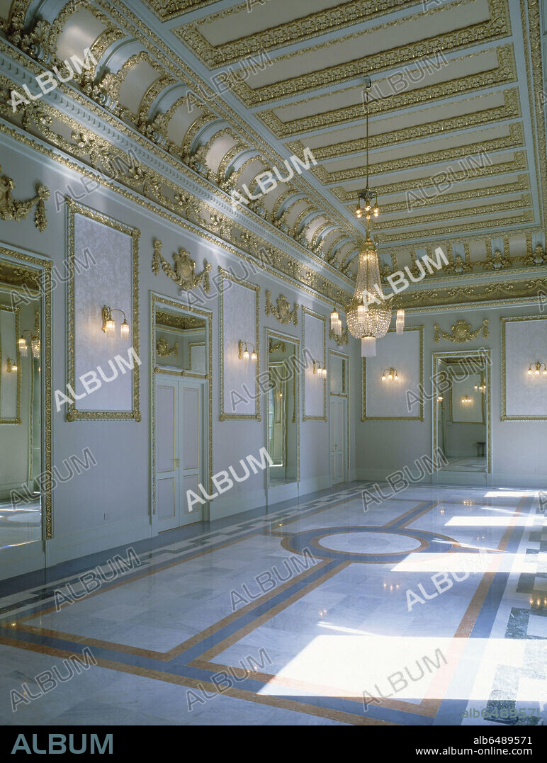 MANUEL ORAA (1822-1889). HALL DE LA PLANTA SUPERIOR DEL TEATRO GUIMERA - EDIFICIO INAUGURADO EN 1851.