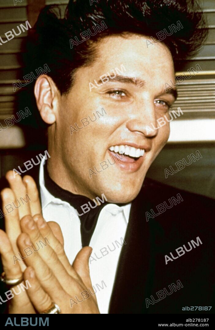 ELVIS PRESLEY.  1960