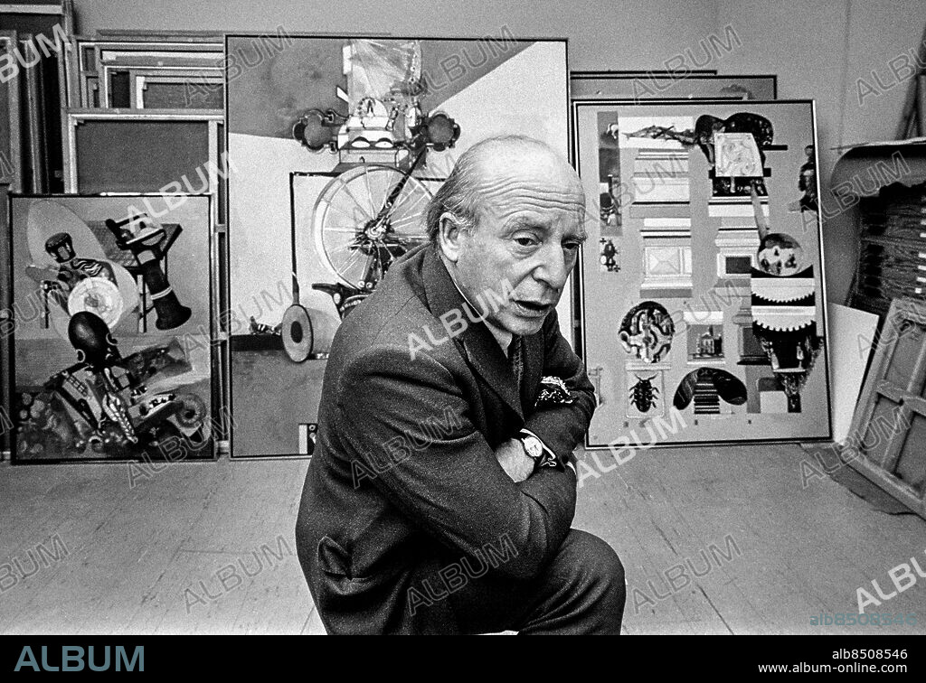 STOCKHOLM 1972-10-05.. ENDRE NEMES OCH HANS KONST. TV-program.. Sänt första gången 1972-10-27.. Här ses Endre Nemes, ungersk-svensk målare.. Foto: Bo-Aje Mellin / RiR / SVT / Kod: 5600. Bild och reportage publ. i RiR 44/72 sid. 45.. RiR 20643 sv/v neg   . Ateljéer.