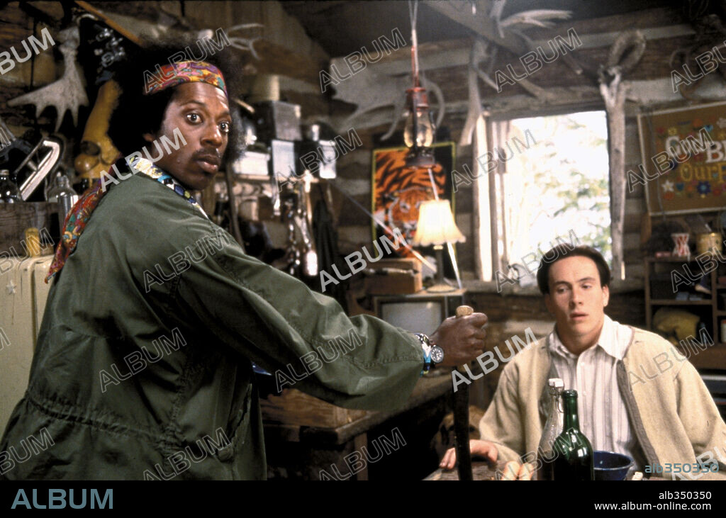 CHRIS KLEIN and ORLANDO JONES in SAY IT ISN'T SO, 2001, directed by JAMES B. ROGERS. Copyright 20TH CENTURY FOX / HELCERMANAS-BENGE, CHRIS.