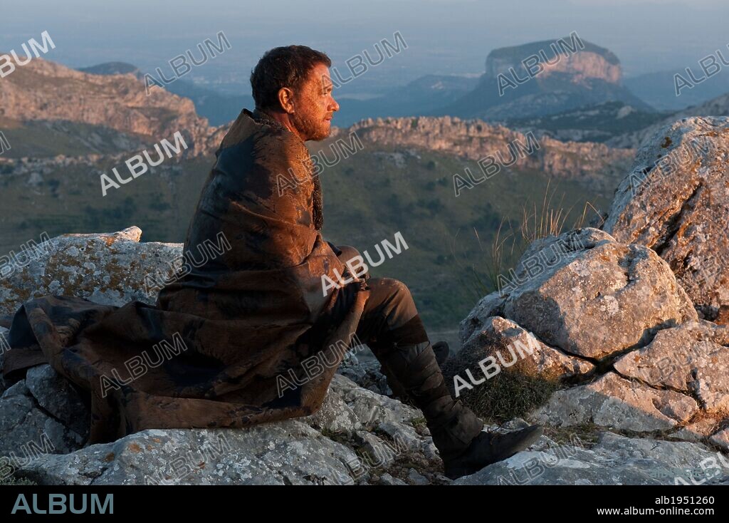 TOM HANKS en EL ATLAS DE LAS NUBES, 2012 (CLOUD ATLAS), dirigida por ANDY WACHOWSKI, LANA WACHOWSKI y TOM TYKWER. Copyright ARD DEGETO FILM.