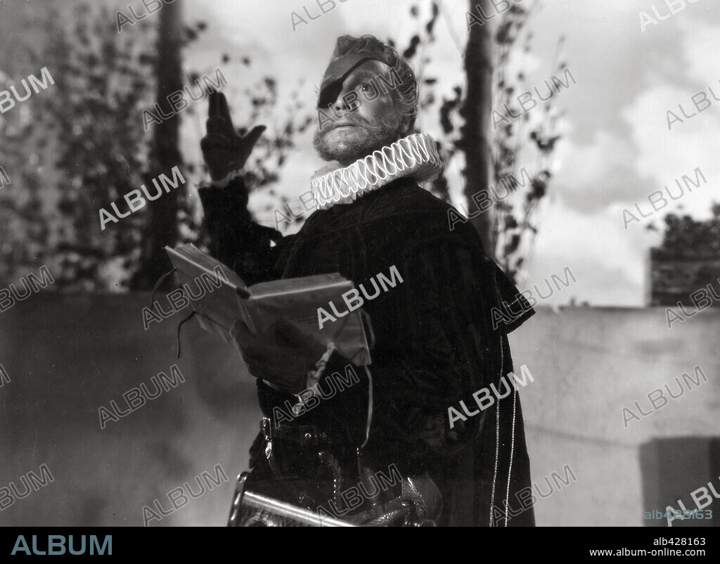 ANTONIO VILAR in CAMOES, 1946, directed by JOSE LEITAO DE BARROS. Copyright PRODUÇOES ANTONIO LOPES RIBEIRO.