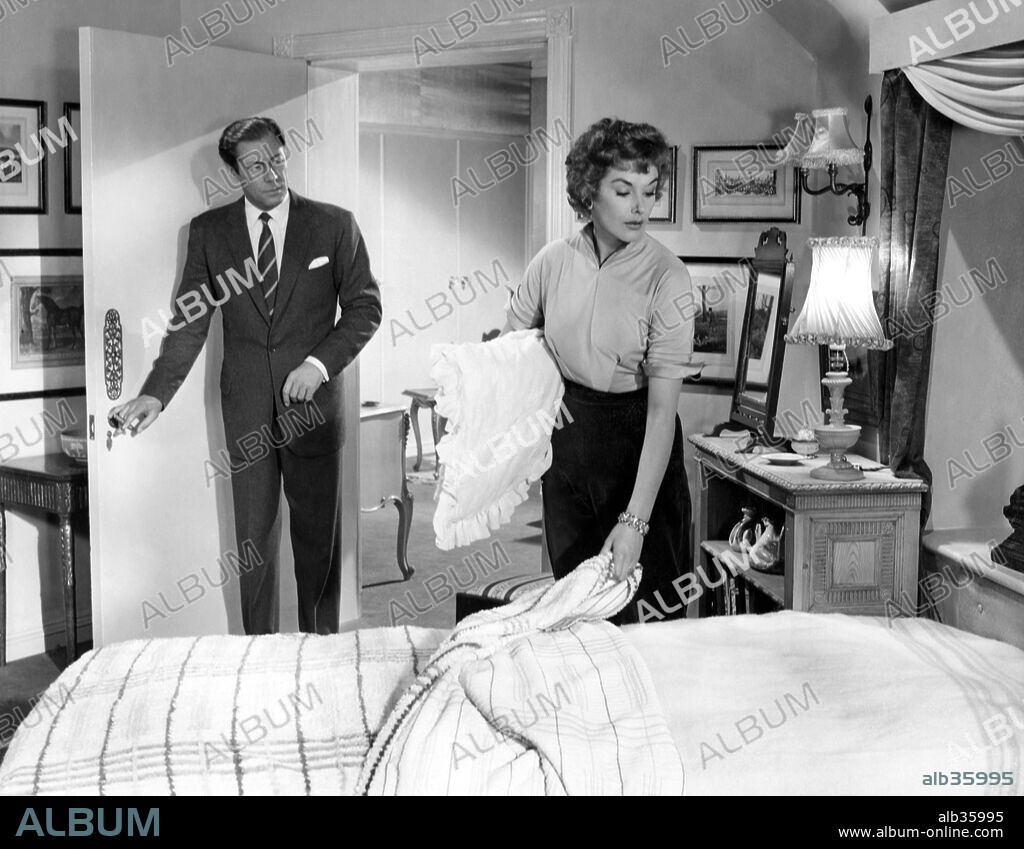 KAY KENDALL and REX HARRISON in MARRIAGE A LA MODE, 1955 (THE CONSTANT HUSBAND), directed by SIDNEY GILLIAT. Copyright LONDON FILMS/BRITISH LION.