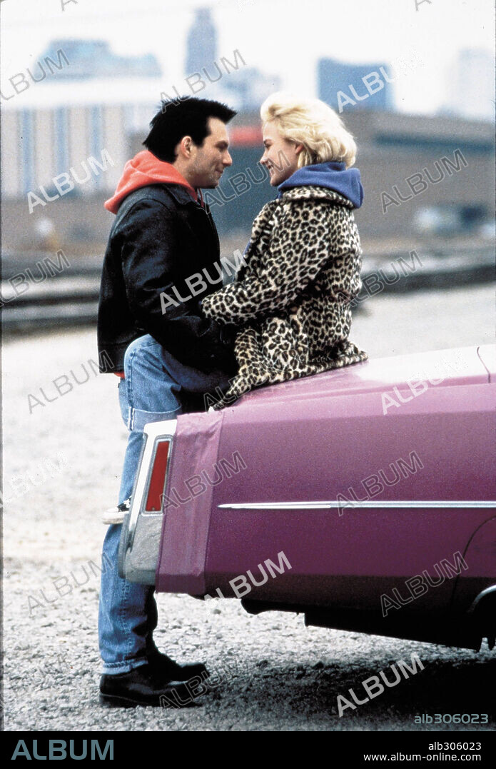 CHRISTIAN SLATER und PATRICIA ARQUETTE in TRUE ROMANCE, 1993, unter der Regie von TONY SCOTT. Copyright MORGAN CREEK/DAVIS FILMS.