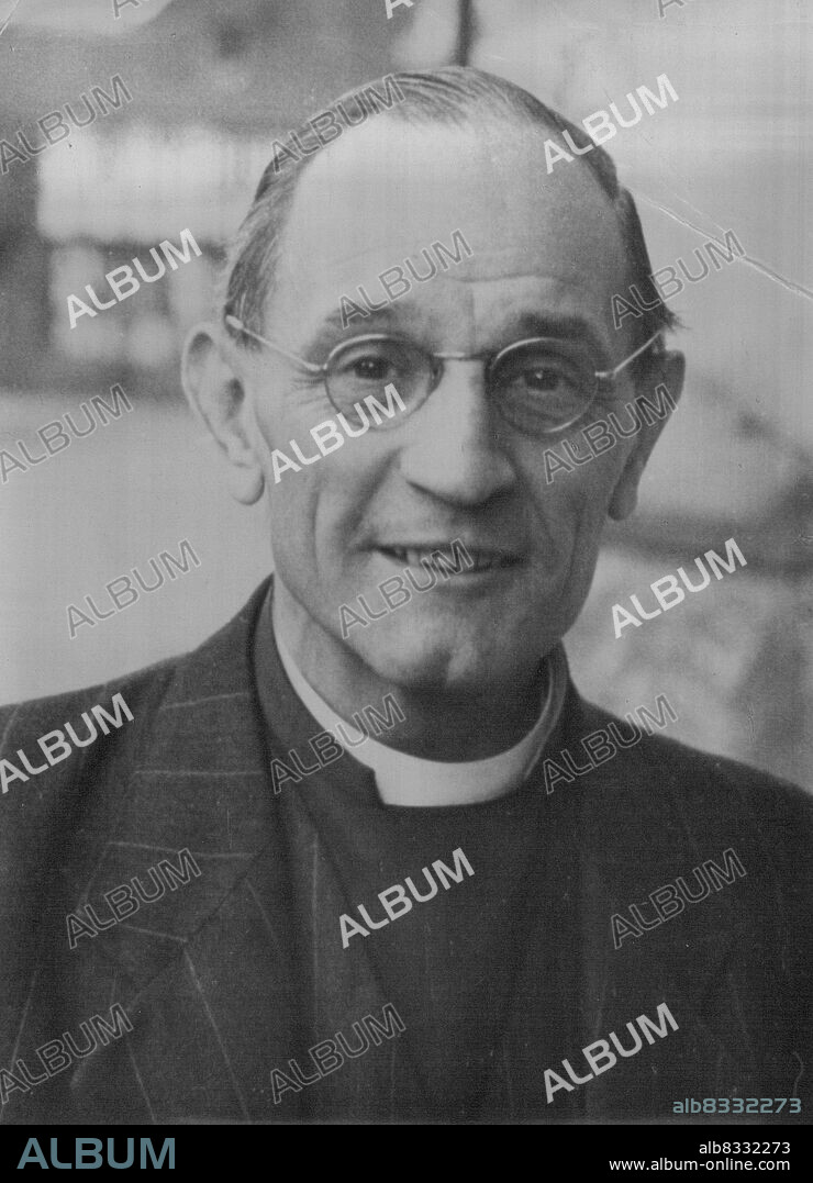 Pastor D. Martin Niemoller, now President of the Evangelical Church in Hessen, Germany. Pastor Niemoller was during World War I German Submarine Commander, and after that War became Pastor. According to press reports he will visit Australia. March 09, 1949. (Photo by Hage, Hage-Photo).