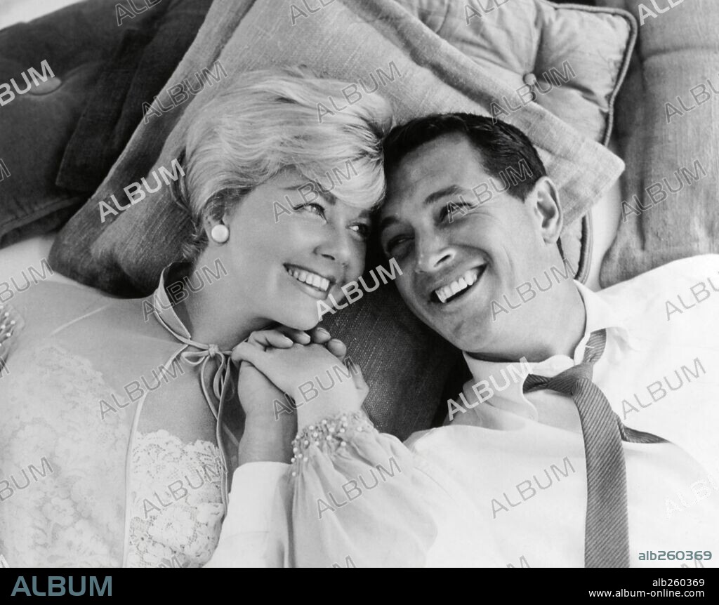 DORIS DAY und ROCK HUDSON in PILLOW TALK, 1959, unter der Regie von MICHAEL GORDON. Copyright UNIVERSAL PICTURES.