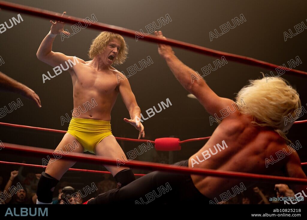 HARRIS DICKINSON en EL CLAN DE HIERRO, 2023 (THE IRON CLAW), dirigida por SEAN DURKIN. Copyright BBC Film/ Access Entertainment/ House Productions/ A24.