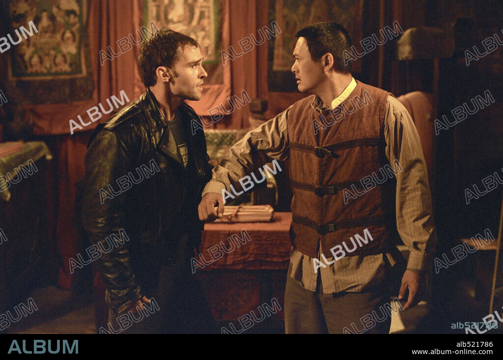 CHOW YUN-FAT en EL MONJE, 2003 (BULLETPROOF MONK), dirigida por PAUL HUNTER. Copyright METRO GOLDWYN MAYER.