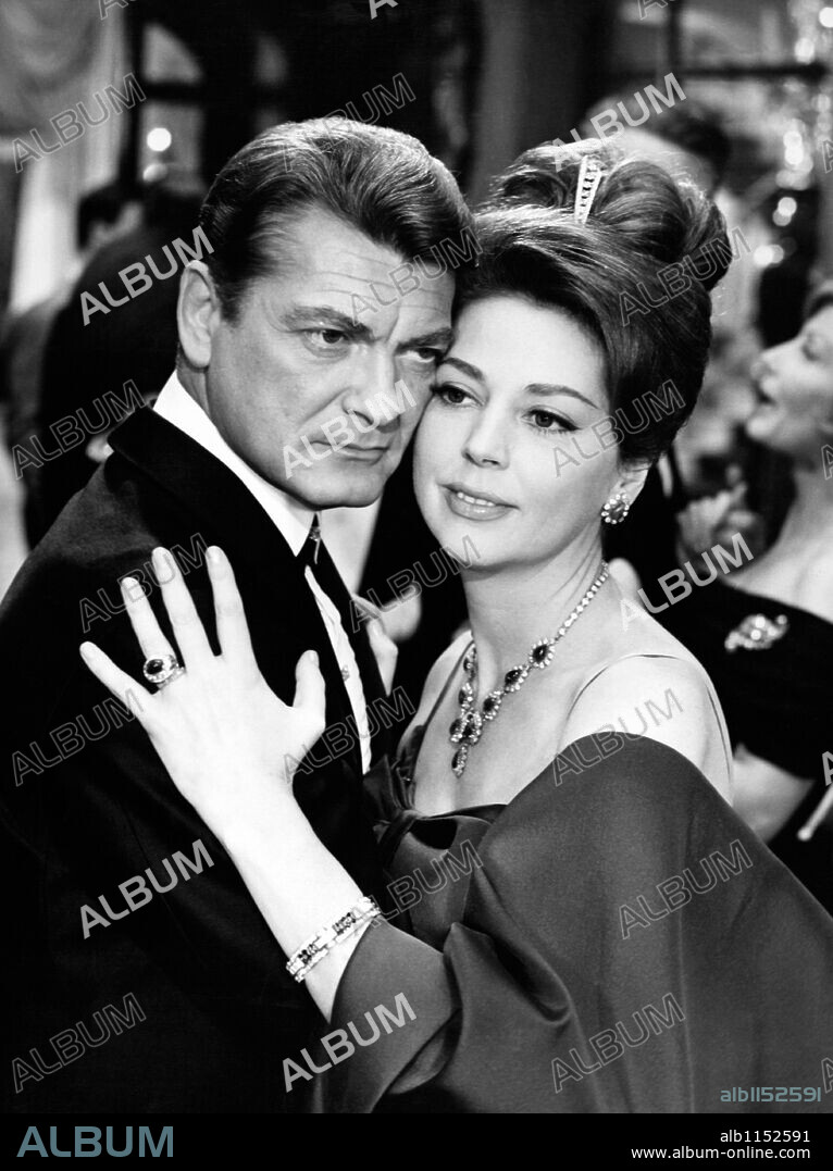 ANNE VERNON and JEAN MARAIS in PATATE, 1964, directed by ROBERT THOMAS. Copyright SIECLE-BELSTAR/ULTRA FILMS.