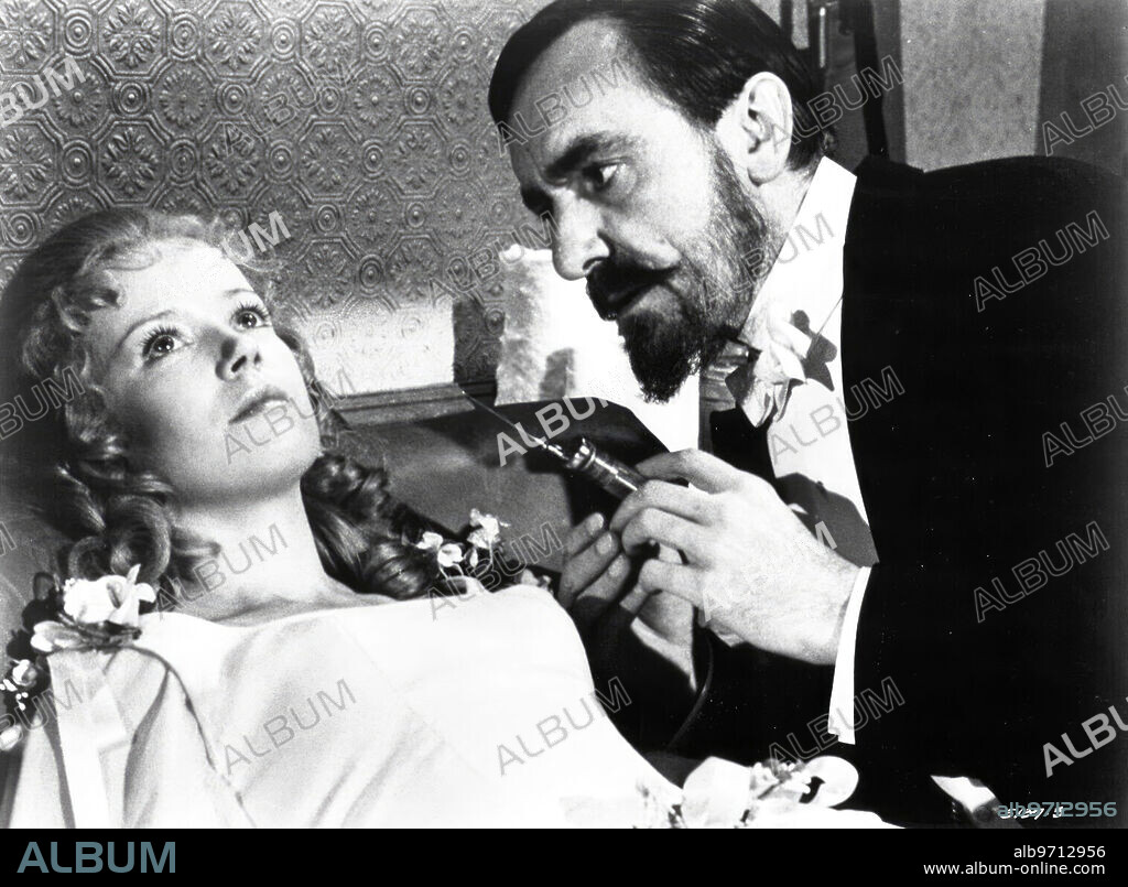 ANGHARAD REES and ERIC PORTER in HANDS OF THE RIPPER, 1971, directed by PETER SASDY. Copyright Hammer Productions.
