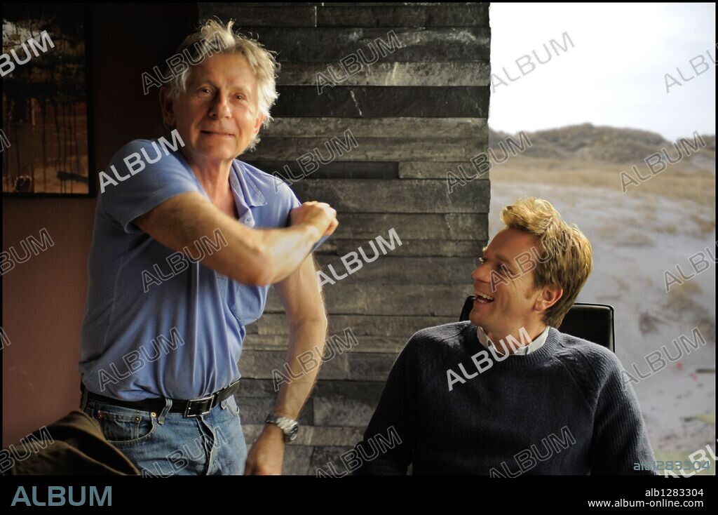 EWAN McGREGOR y ROMAN POLANSKI en ESCRITOR, EL [THE GHOST WRITER], 2010 (THE GHOST WRITER), dirigida por ROMAN POLANSKI. Copyright FRANCE 2 CINEMA.