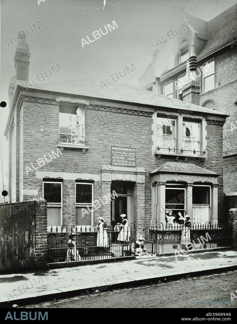 Housewifery, Surrey Lane School, Battersea, London, 1908. Artist