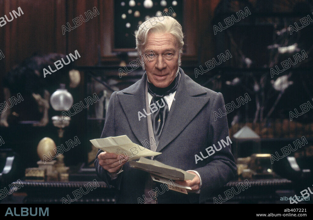 CHRISTOPHER PLUMMER in NICHOLAS NICKLEBY, 2002, directed by DOUGLAS MCGRATH. Copyright HART-SHARP ENTERTAINMENT/UNITED ARTISTS/POTBOILER PRODUCTION / MEIN, SIMON.