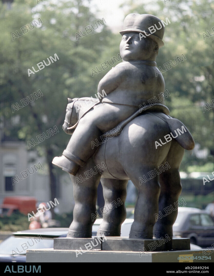 FERNANDO BOTERO ANGULO (1932-). HOMBRE A CABALLO - SIGLO XX.