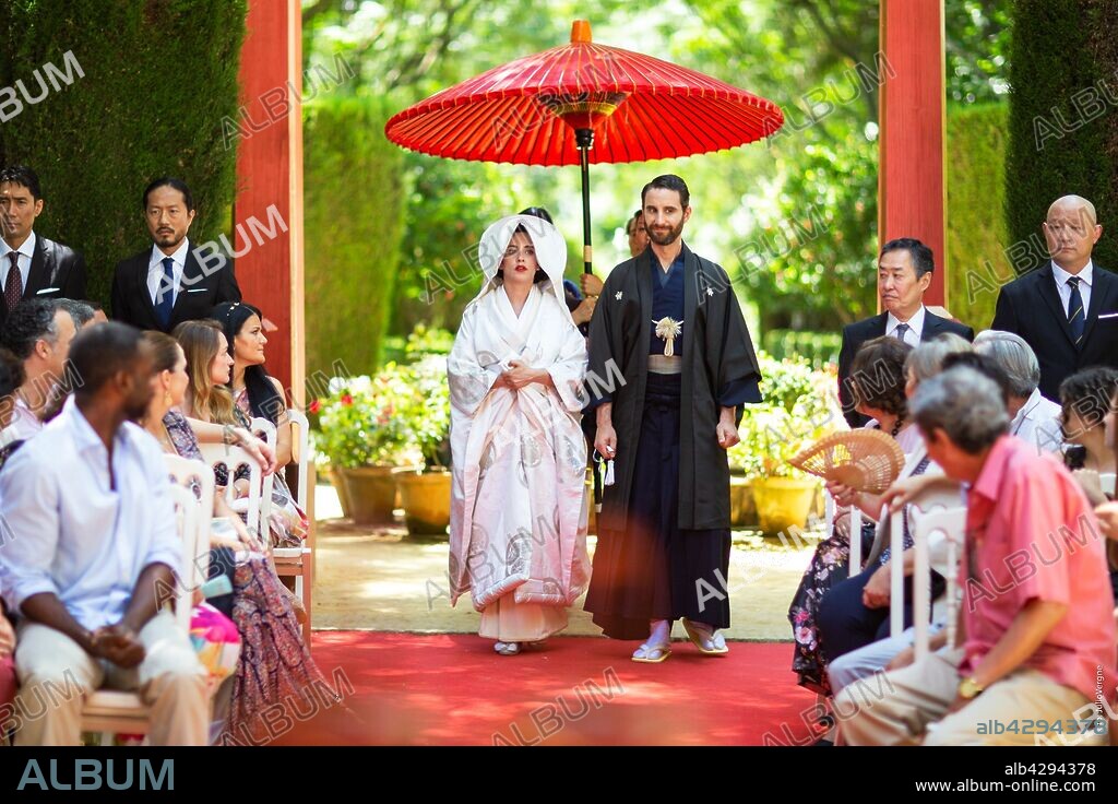 DANI ROVIRA and MARIA LEON in LOS JAPON, 2019, directed by ALVARO DIAZ LORENZO. Copyright ATRESMEDIA CINE/DLO PROD/SUROESTE FILMS/MOVISTAR+/13TV / VERGNE, JULIO.