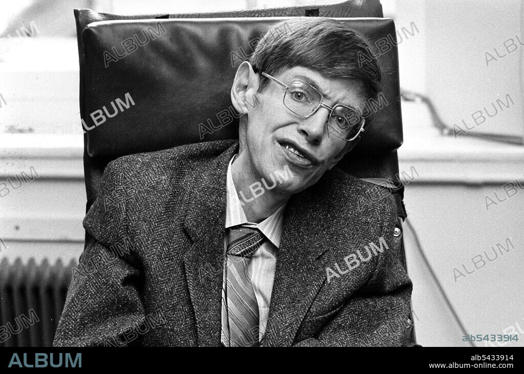 STEPHEN HAWKING. STEPHEN WILLIAM HAWKING in HAWKING: CAN YOU HEAR ME?, 2021, directed by OLIVER TWINCH. Copyright Atlantic Productions / SKY Studios.