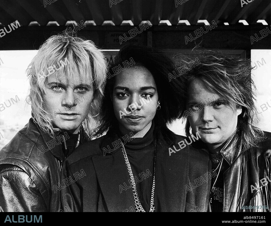 Göteborg 1987-02-19. Christer Sandelin - Gigi Hamilton - Tommy Ekman är popgruppen Style *** Local Caption *** GP Foto: Anders Hofgren. KAMERAREPORTAGE.