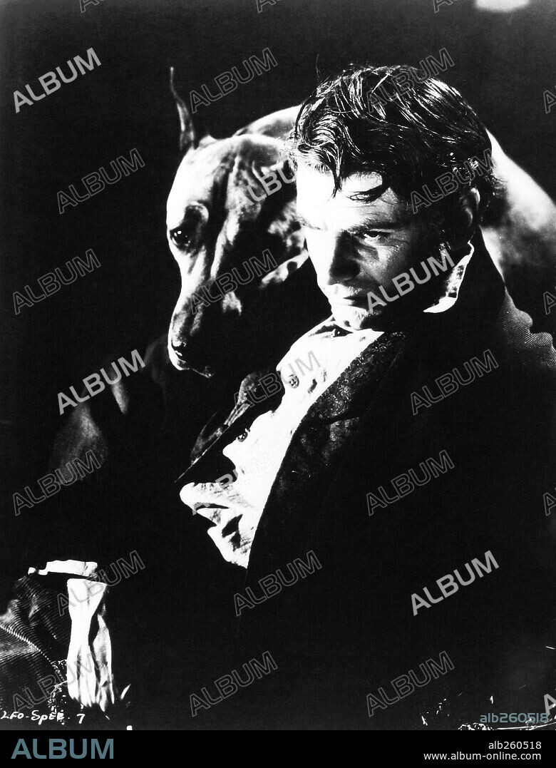 LAURENCE OLIVIER en CUMBRES BORRASCOSAS, 1939 (WUTHERING HEIGHTS), dirigida por WILLIAM WYLER. Copyright UNITED ARTISTS.