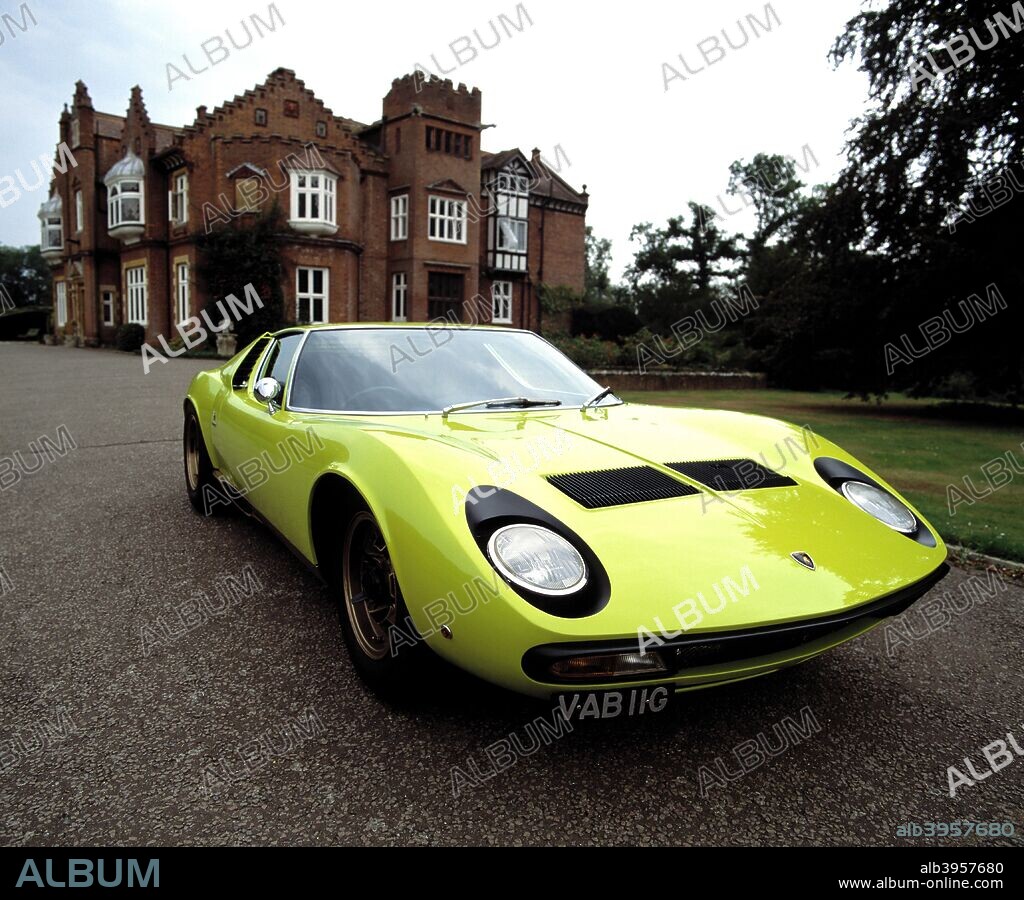 1969 Lamborghini Miura sv.