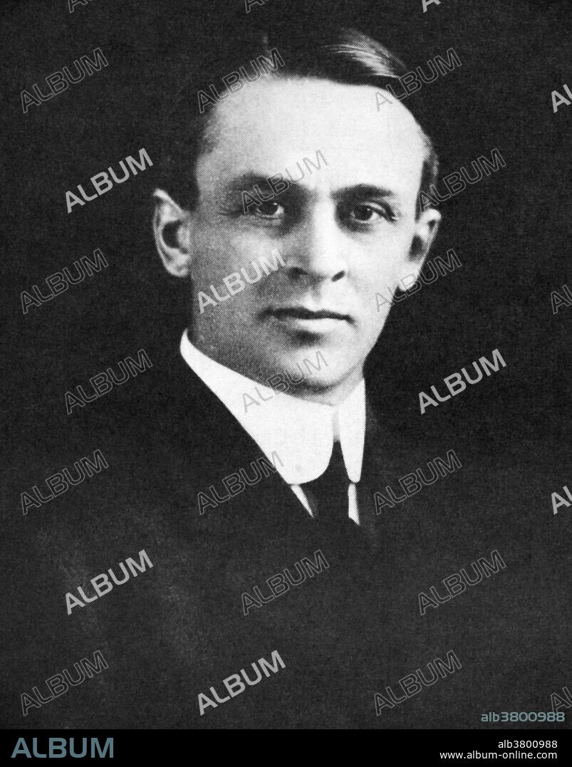Robert Millikan, American Physicist