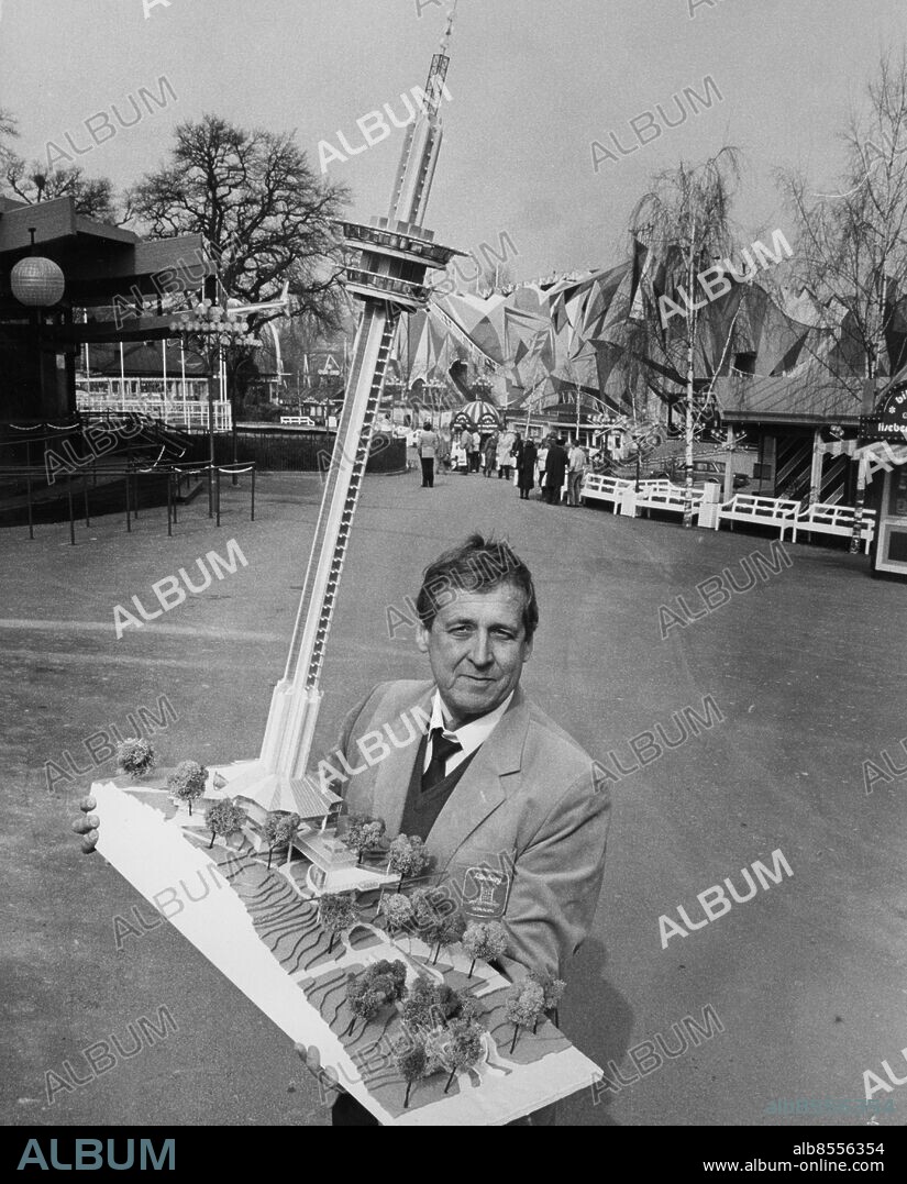 Lisebergschefen Boo Kinntorph visar modell på nya Lisebergstornet 1984. *** Local Caption *** GP. KAMERAREPORTAGE.