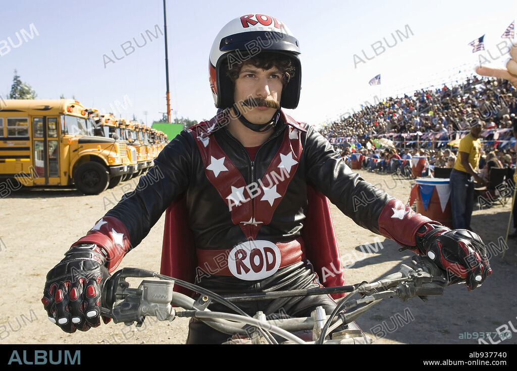 ANDY SAMBERG in HOT ROD, 2007, unter der Regie von AKIVA SCHAFFER. Copyright PARAMOUNT PICTURES.