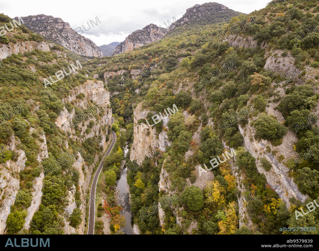 Foz de biniés, cordillera pirenaica, provincia de Huesca, Aragón , Spain, europe.