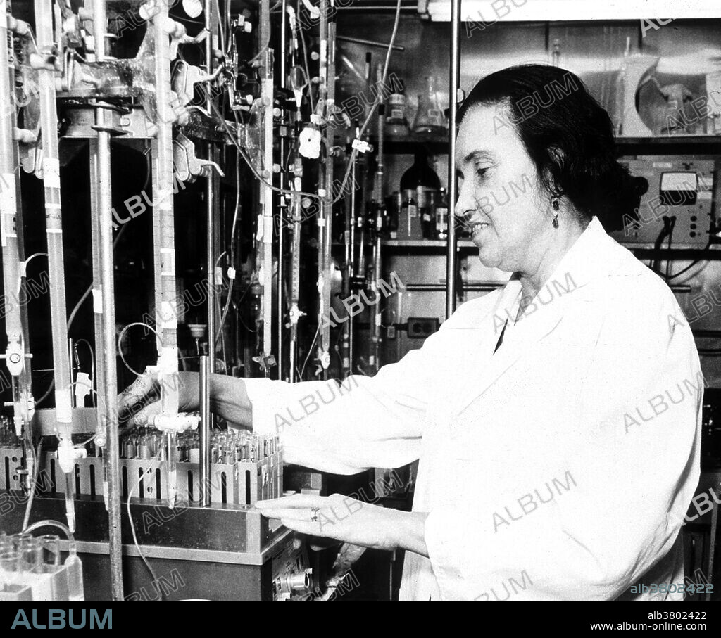 Rosalyn Sussman Yalow (July 19, 1921 - May 30, 2011 was an American medical physicist. Not believing that any good graduate school would admit and provide financial support to a woman, she took a job as a secretary to Michael Heidelberger, a biochemist at Columbia University. She graduated from Hunter College in 1941 and took two tuition-free physics courses under government auspices at NYU. She earned her Ph.D in 1945 at the University of Illinois, where she was the only woman among the department's 400 members. After graduating, Yalow joined the Bronx Veterans Administration Hospital to help set up its radioisotope service. There she collaborated with Solomon Berson to develop radioimmunoassay (RIA) a radioisotope tracing technique that allows the measurement of tiny quantities of various biological substances in human blood as well as a multitude of other aqueous fluids. In 1977 she received the Nobel Prize, together with Roger Guillemin and Andrew Schally for her role in devising the RIA technique. She was elected a Fellow of the American Academy of Arts and Sciences in 1978 and received the National Medal of Science in 1988. She died in 2011 at the age of 89.