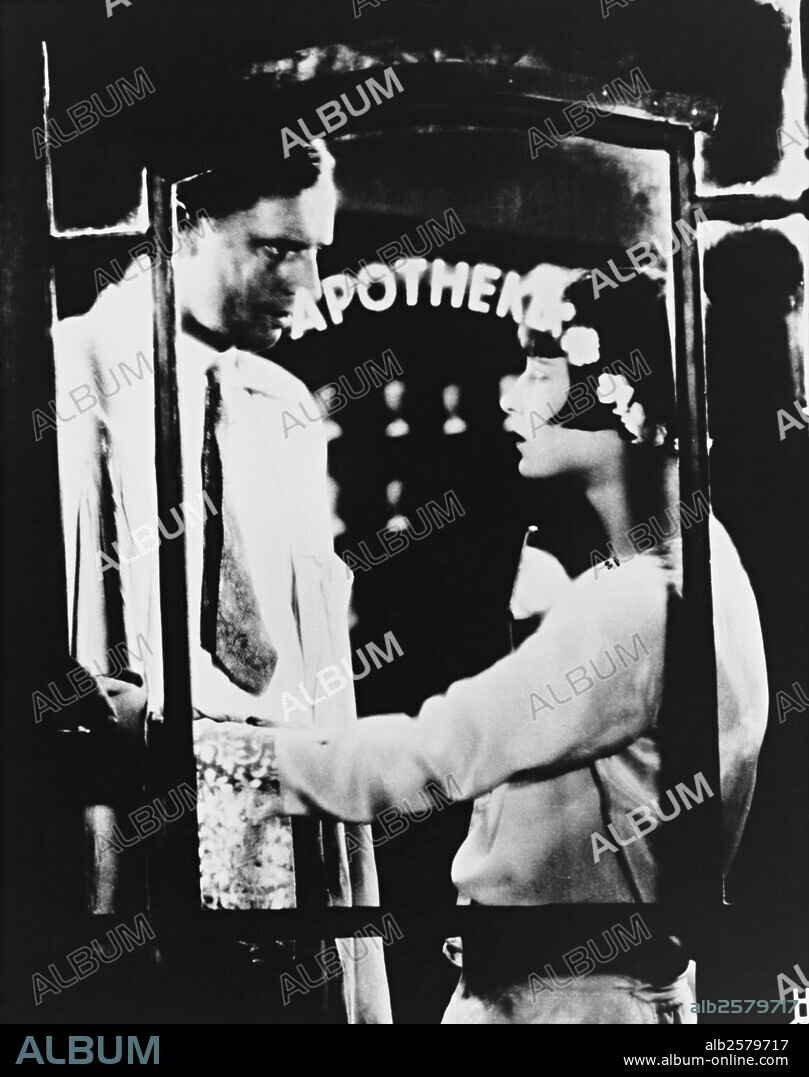 LOUISE BROOKS dans TAGEBUCH EINER VERLORENEN, 1929, réalisé par GEORG WILHELM PABST. Copyright G.W. PABST FILM GMBH, BERLIN.