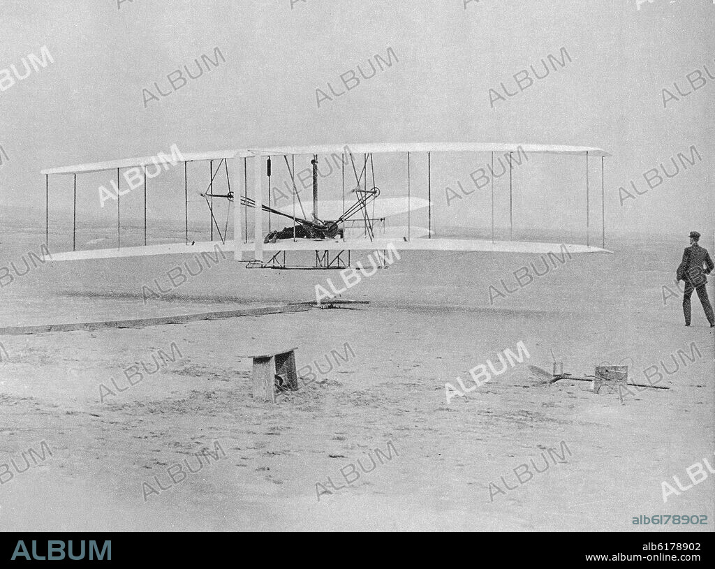 PRIMER AVION CON MOTOR  REALIZADO POR WRIGHT HERMANOS EN  1908.