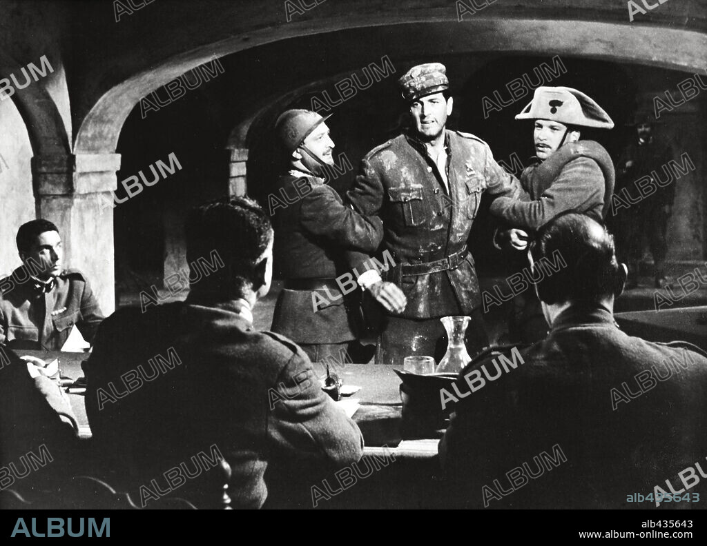 ROCK HUDSON en ADIÓS A LAS ARMAS, 1957 (A FAREWELL TO ARMS), dirigida por CHARLES VIDOR. Copyright 20TH CENTURY FOX.