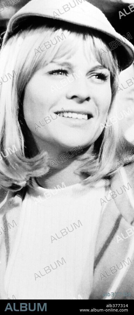 JULIE CHRISTIE.  1966