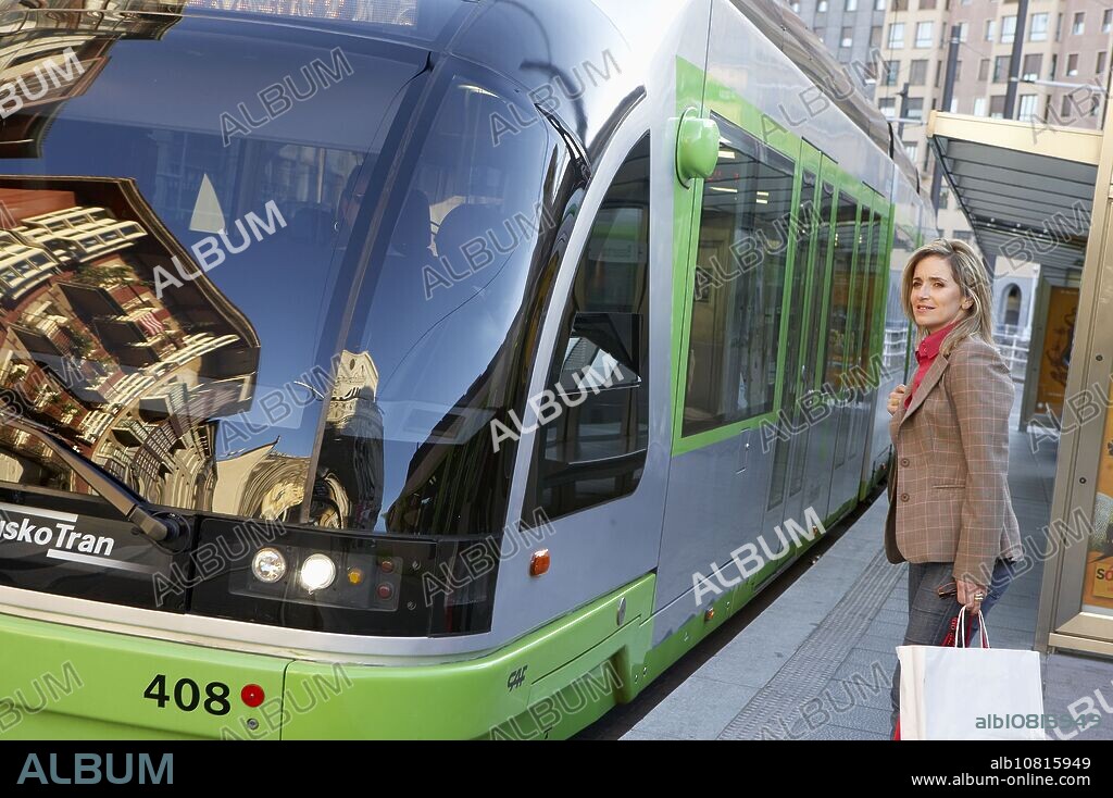 Commuters. Tramway. Bilbao, Bizkaia, Euskadi. Spain.