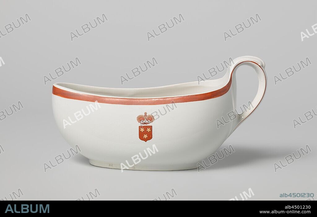 Bourdalou, part of a toilet set, part of a toilet set of earthenware. Decorated with red rushes and the coat of arms of the Duke of Arenberg with crown in red and yellow., Villeroy & Boch Keramische Werke K.G., Wallerfangen, 1874, earthenware, h 12.8 cm × w 25.0 cm × d 11.7 cm.