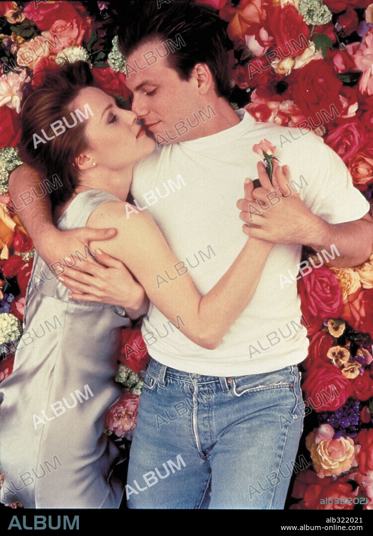 CHRISTIAN SLATER y MASTERSON, MARY STUART en MIL RAMOS DE ROSAS, 1996 (BED OF ROSES), dirigida por MICHAEL GOLDENBERG. Copyright NEW LINE CINEMA / ZAHEDI, FIROOZ.