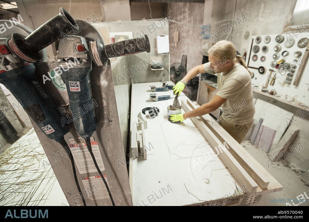 marble cutting machine, Sebastian Mir.Mallorca stone industry.