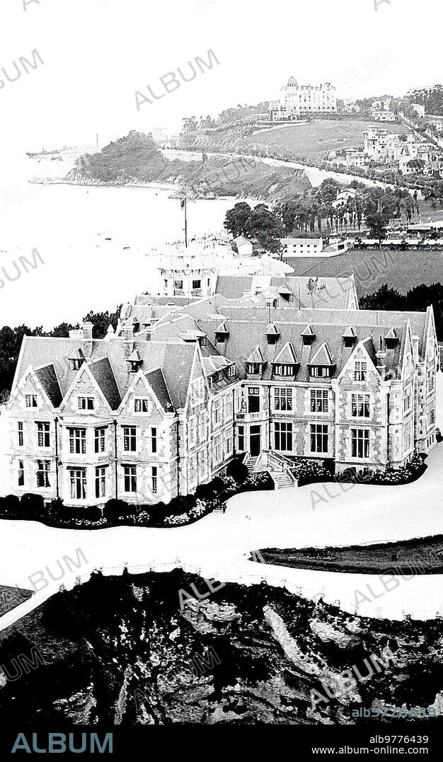 1930. View of the exterior of the royal palace of La Magdalena in Santander. Photo: Samot.