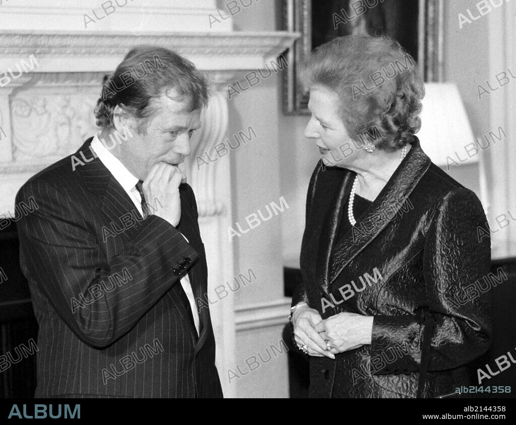 Czechoslovak President Vaclav Havel Meets British Prime Minister Margaret Thatcher In London In 1990. On Feb 02 2003 Havel Will Leave His Office As The Longest Serving European Politician And The Last Active Politician From The Times Of Fall Of Communist Rule In Eastern Europe In 1989. Born In Prague In 1936, An Active Anti-Communist Playwright And Founder Of Charter 77 Dissident Movement, Whose Work Was Banned In His Home Country After 1968 Soviet Invasion To Czechoslovakia, Spent Altogether More Than Six Years In Prison On Several Occassions Between 1977 And 1989. After Getting Elected As Czechoslovak President In 1989, Havel Resigned To Protest Against The Split Of Czechoslovakia In 1992 Only To Be Elected Again As President Of The Independent Czech Republic. During Havel'S Term In Office The Former Warsaw Pact Member Country Has Joined The Nato A Has Been Successfuly Negotiating Its Admission To The Eu.  (Photo by: Sovfoto/UIG via Getty Images).
