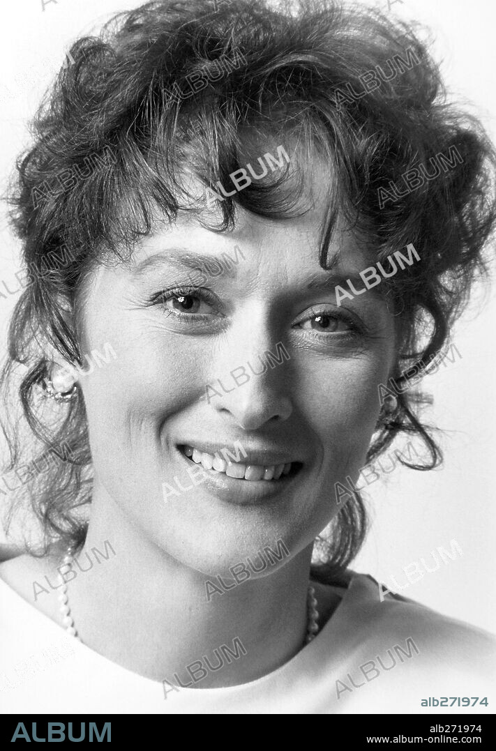 MERYL STREEP in HEARTBURN, 1986, directed by MIKE NICHOLS. Copyright PARAMOUNT PICTURES.