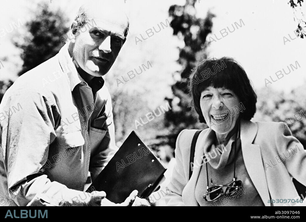 DAVID HUGH JONES y HELENE HANFF en LA CARTA FINAL, 1987 (84 CHARING CROSS ROAD), dirigida por DAVID HUGH JONES. Copyright COLUMBIA PICTURES.
