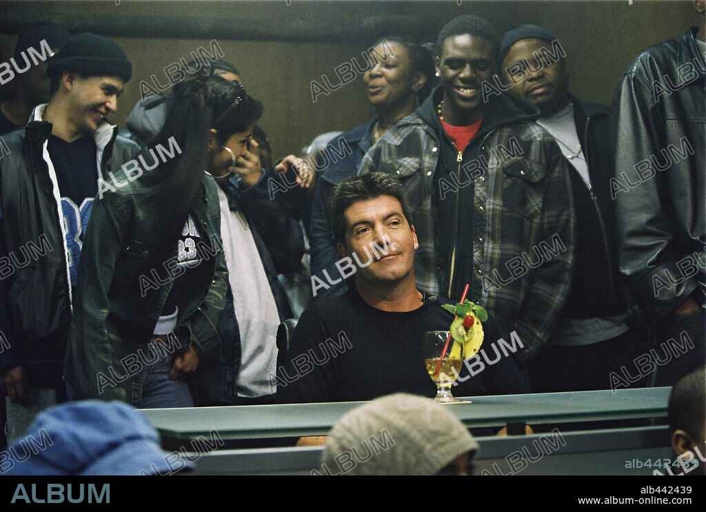 SIMON COWELL in SCARY MOVIE 3, 2003, directed by DAVID ZUCKER. Copyright DIMENSION FILMS / SOREL, PETER.