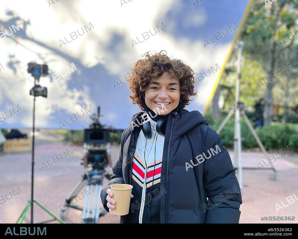 ANNA R. COSTA in FACIL, 2022, directed by ANNA R. COSTA and LAURA JOU.