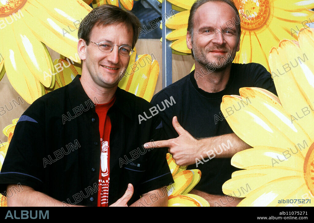 The two German amateur singers Ö La Palöma Boys from the show Stefan Raab, 1999.
